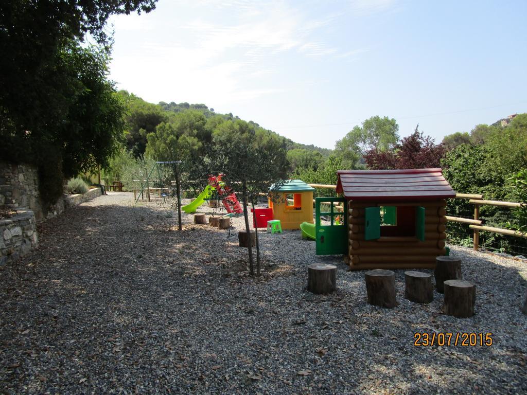 Agriturismo Rio Castello Marina dʼMarina dʼAndora Kültér fotó