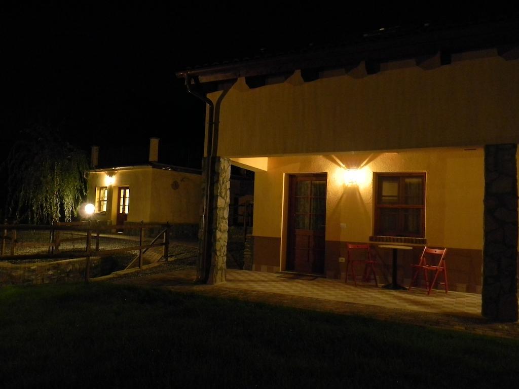 Agriturismo Rio Castello Marina dʼMarina dʼAndora Szoba fotó
